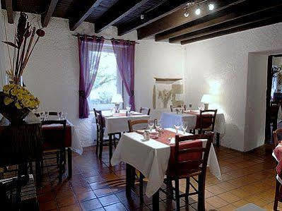 Logis Hotel Les Vieilles Granges Zewnętrze zdjęcie